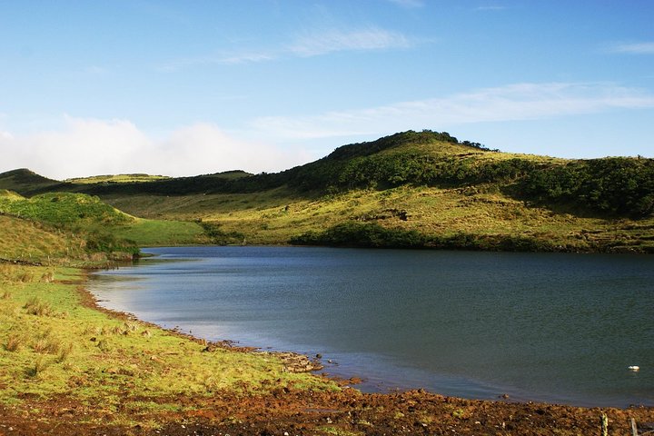 Full-Day Pico Island Tour from Horta