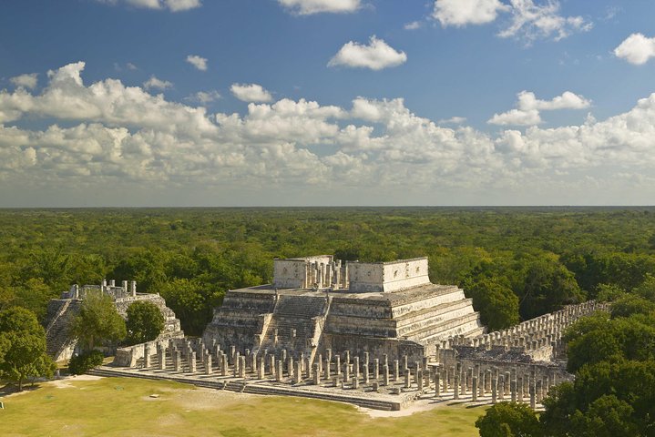 Chichen Itza Ticket with optional Guide