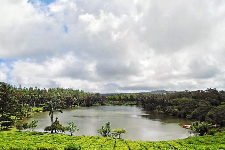 3-Day Private Mauritius Discovery with Optional Wild Dolphin Swim
