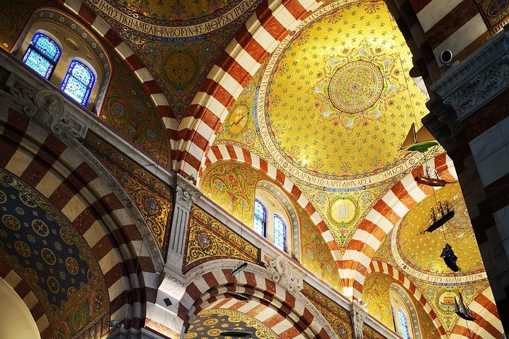 Marseille Shore Excursion: City Sightseeing Tour of Marseille