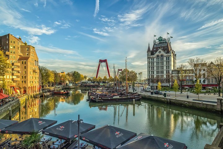 MUST DO: Rotterdam highlights & history with a local guide