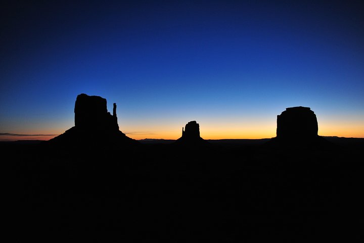3.0 Hours of Monument Valley's Sunrise or Sunset 4×4 Tour