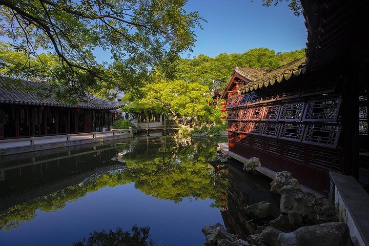 Private Flexible Suzhou City Tour with Tongli or Zhouzhuang Water Town Options