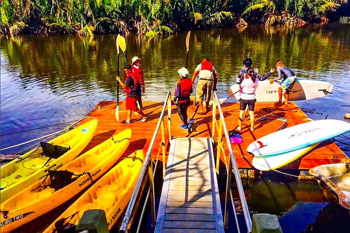 Valley of the Latte Kayaking Adventure Tour with Lunch No Transportation