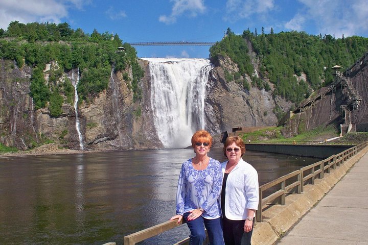 Half-Day Trip to Montmorency Falls and Ste-Anne-de-Beaupré from Quebec city
