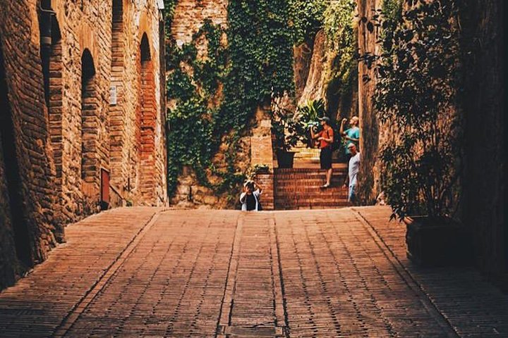 San Gimignano and Volterra Tour by Private Luxury Van