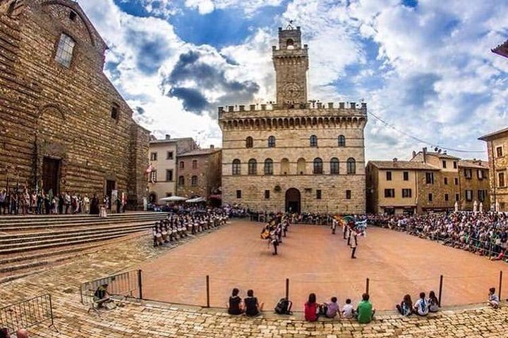 San Gimignano and Volterra Tour by Private Luxury Van