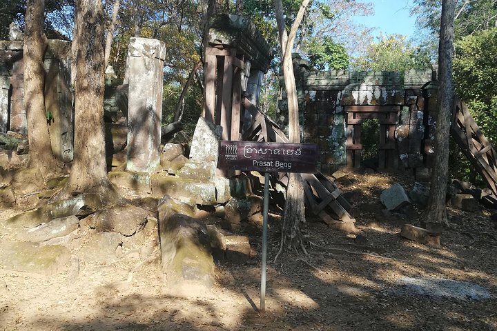 Private tour to Koh ker and Preah Vihear temple from Siem Reap