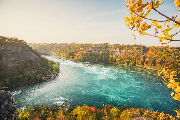 Toronto: Niagara Falls Sightseeing Tour + Boat, Journey & Lunch