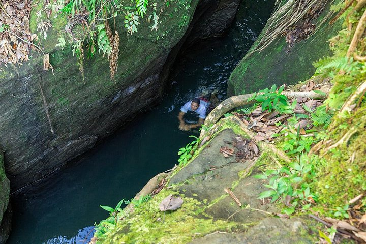 Middleham Falls Hike and Ti'tou Gorge Half-Day Excursion