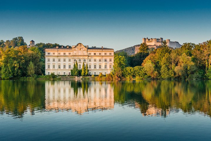 Customized Private Tour to Salzburg for Cruise Guests from Linz or Passau