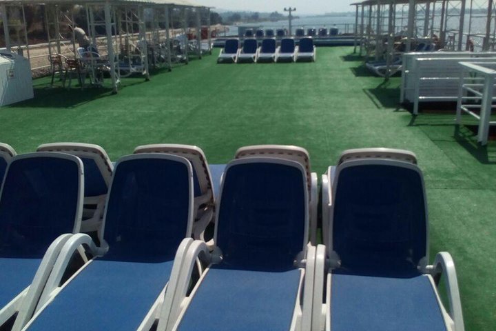 Sailing Nile cruise from Aswan to Luxor includes tours for 3 nights