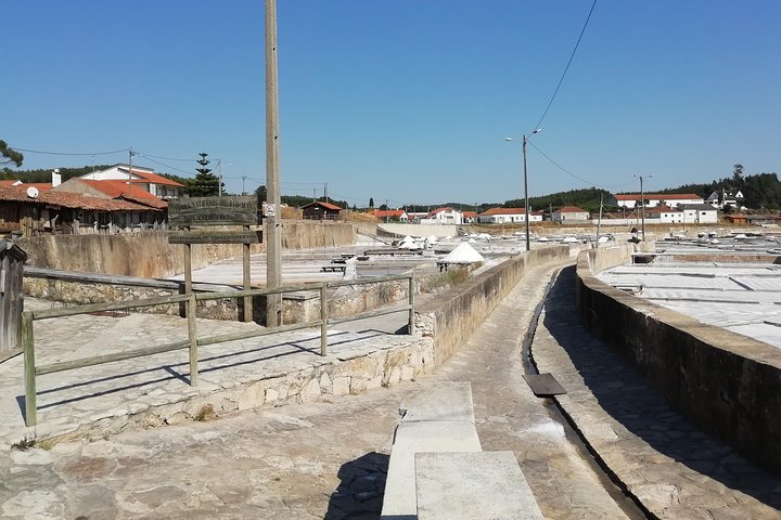 Natural Heritage, Caves, Water Springs and Salt Pans from Nazaré