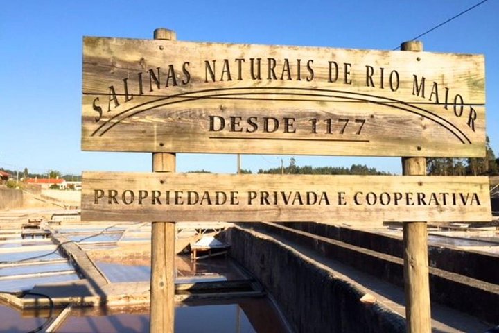 Natural Heritage, Caves, Water Springs and Salt Pans from Nazaré
