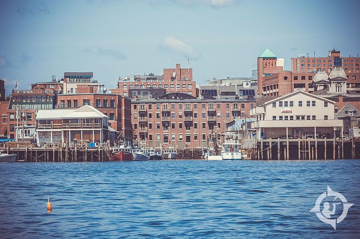 Portland Explorer | Maine History, Culture, & 3 Lighthouses Tour