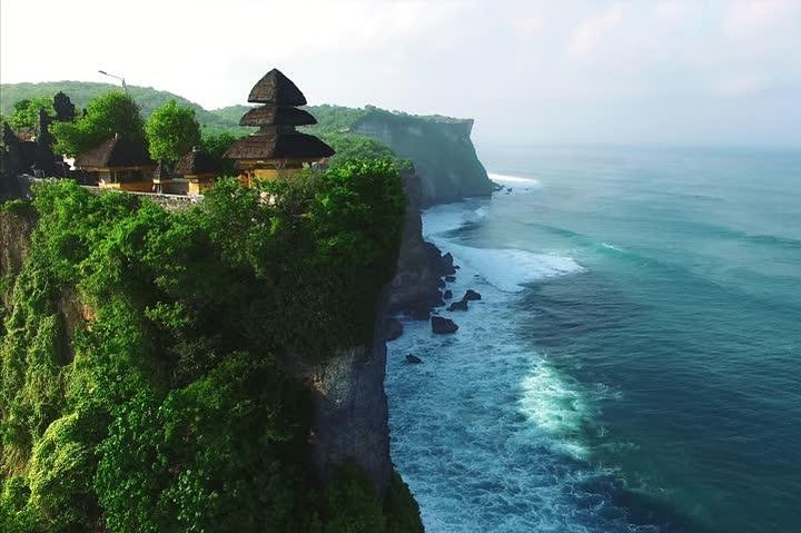 Private Uluwatu Sunset Tour with Kecak Dance and Dinner