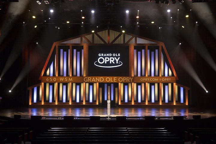 Grand Ole Opry House Guided Backstage Tour in Nashville