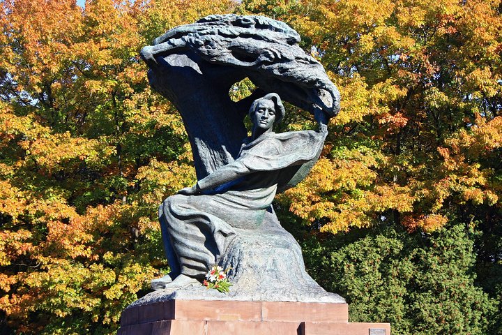 Small-Group Historical Guided Tour of Warsaw with pick up/drop off. Public Tour.