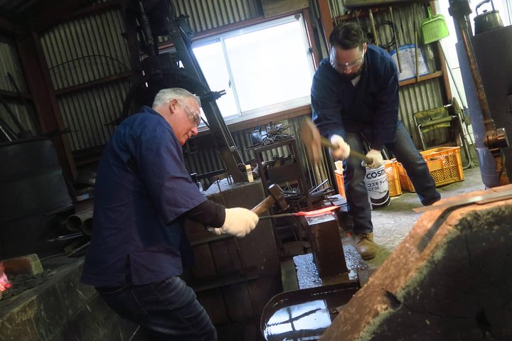 Make your own kitchen knife with a master blacksmith in Shimanto