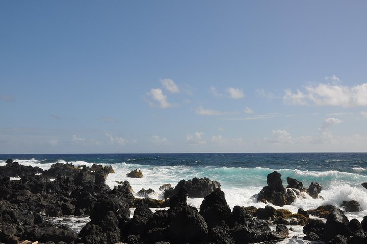 Maui Tour : Road to Hana Day Trip from Kahului Lunch, Water, Chip