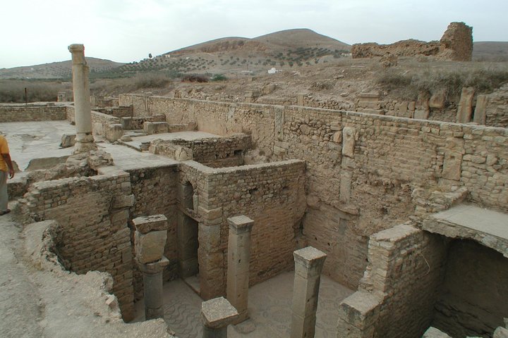 DAY TRIP TO Dougga & Bulla Regia , DEPARTURE FROM Tunis