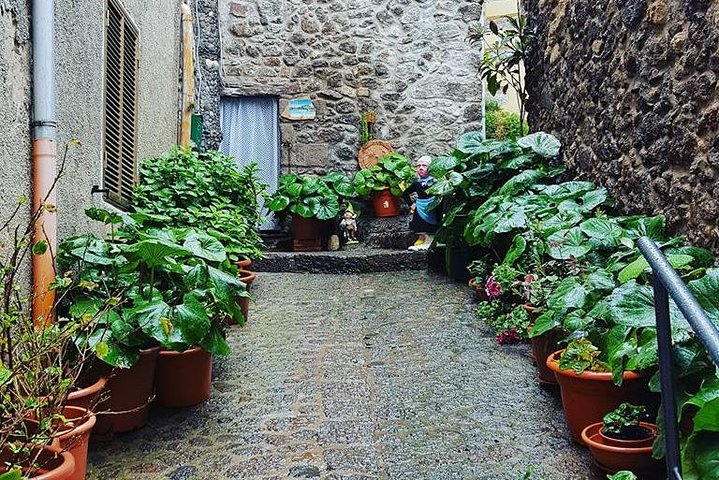 Cagliari: Castelsardo and the Sardinian Pyramide
