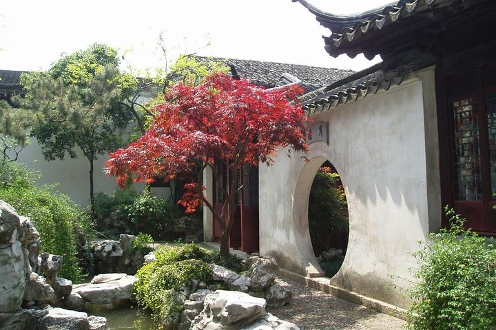 Private Suzhou Day Trip from Shanghai by Bullet Train with All Inclusive Option