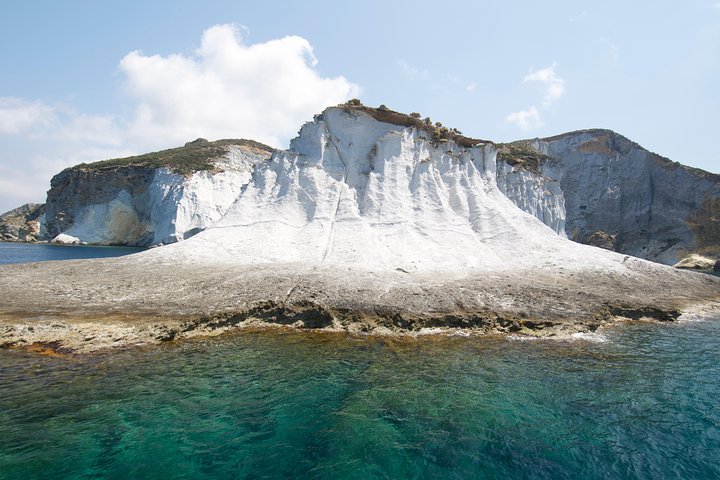 Ponza Island 6 hours Boat Excursion with Swimming Stops and Lunch