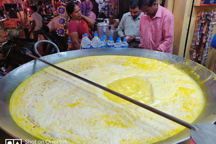 Street Food walking tour in Bangalore with a food evangelist