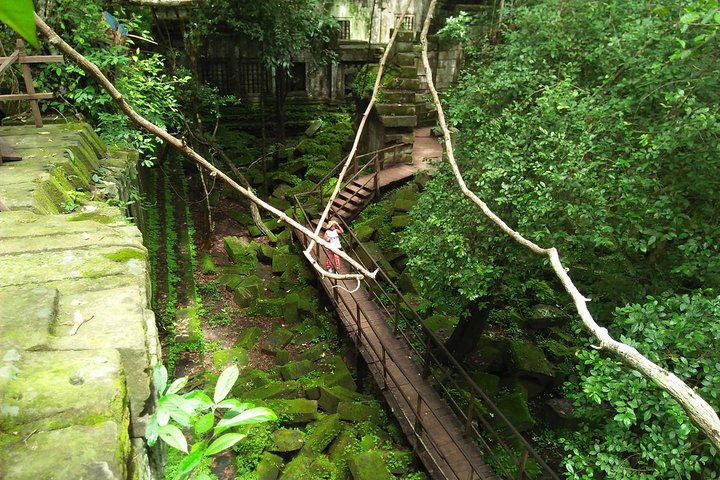 3 Days Tour(Small Circuit+Grand Circuit & Banteay Srei+Beng Mealea & Koh Ker)