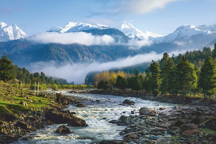 6-Days Luxury Tour Package of Kashmir from Srinagar