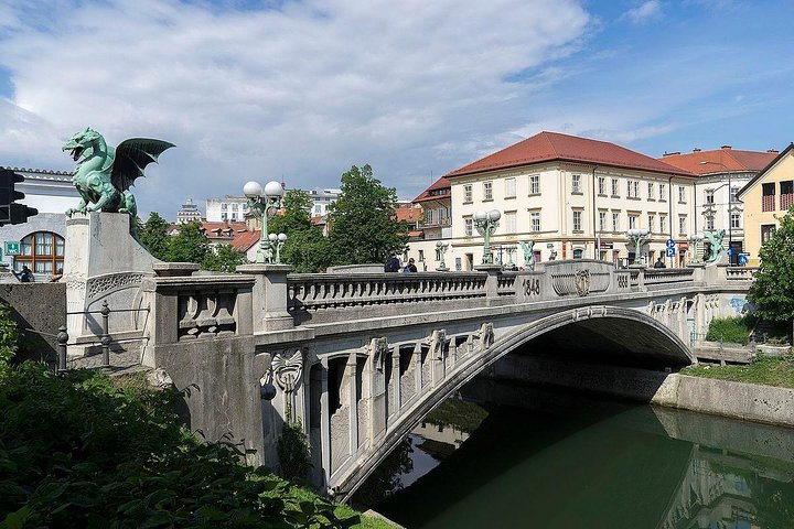 Lake Bled and Ljubljana Group Shore Experience from Koper/Trieste