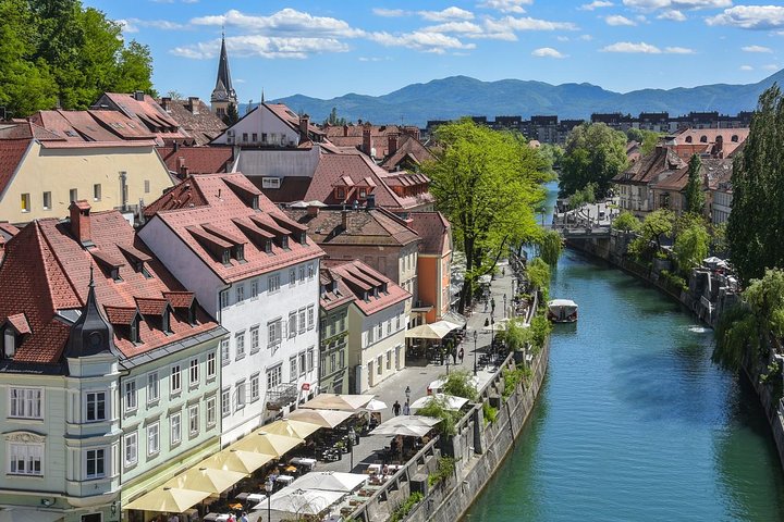Lake Bled and Ljubljana Group Shore Experience from Koper/Trieste