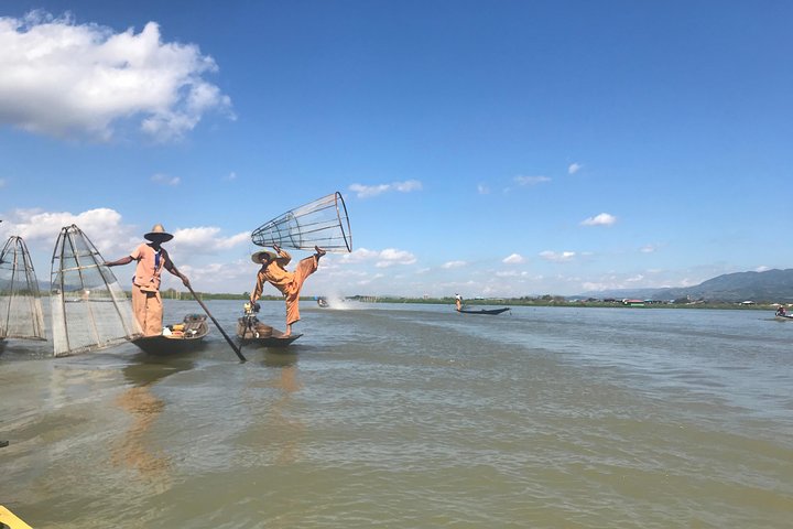 9-day Myanmar Private Tour By Plane From Yangon