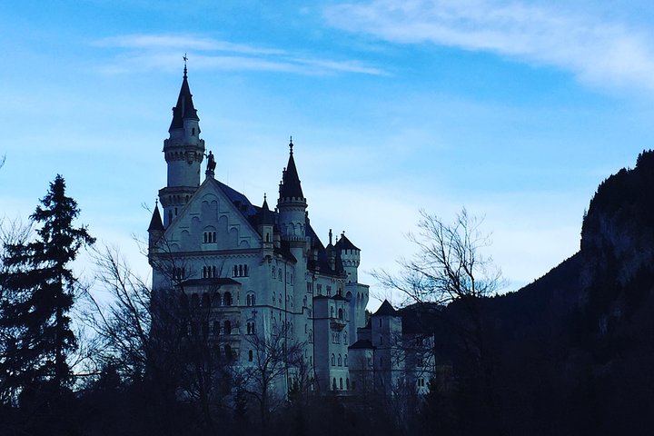 Neuschwanstein Castle and Murnau Village Tour from Garmisch