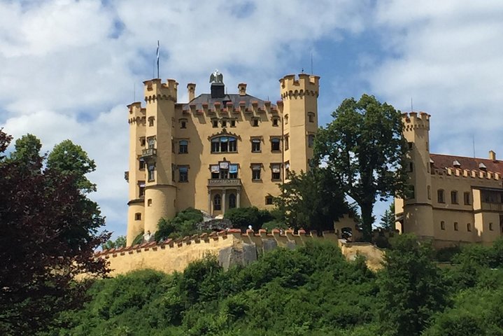 Neuschwanstein Castle and Murnau Village Tour from Garmisch