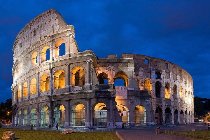 Rome Small-Group Shared Tour from Civitavecchia: 8 People Max