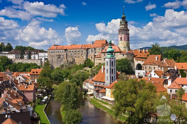 Cesky Krumlov Full day tour from Prague and back