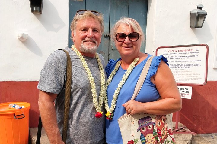 Kochi Tour Guide -A Heritage walking tour in Fort kochi and Mattancherry !