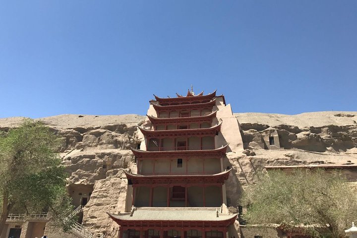 Dunhuang Private Day Tour Mogao Grottoes, Singing Dunes and Crescent Moon Spring