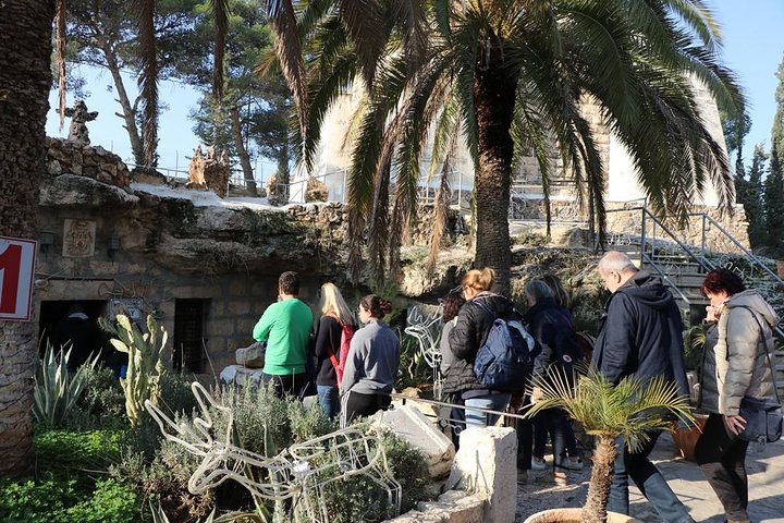 Travel to Bethlehem Half Day Guided Tour from Jerusalem