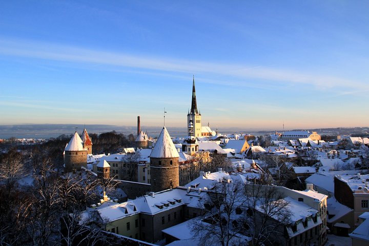 Day trip from Helsinki to Tallinn. Ferry included