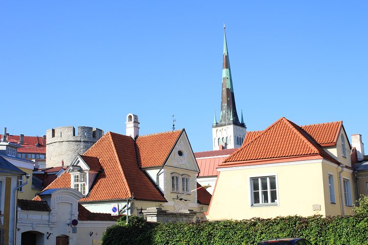 Day trip from Helsinki to Tallinn. Ferry included