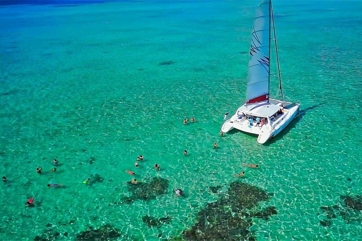 Catamaran Adventure Full Day: Ile aux cerfs,GRSE Waterfall,Snorkeling &BBQ Lunch