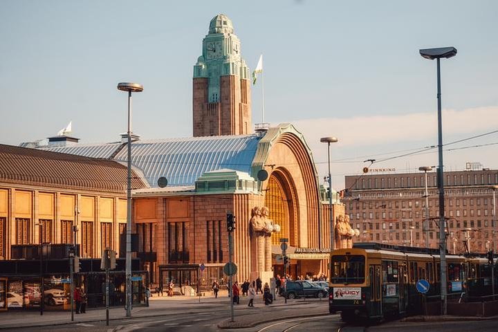Helsinki and Suomenlinna Sightseeing Tour