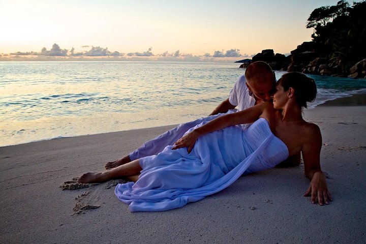 Wedding / honeymoon photo La Digue Seychelles
