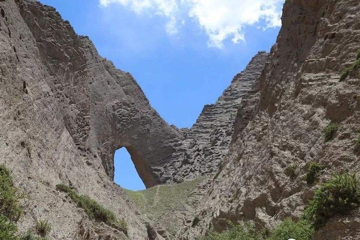 All Inclusive Private Day Trip to Shipton's Arch from Kashgar