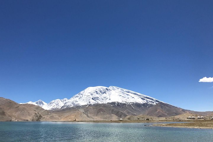 All Inclusive Private Karakul Lake Day Trip from Kashgar
