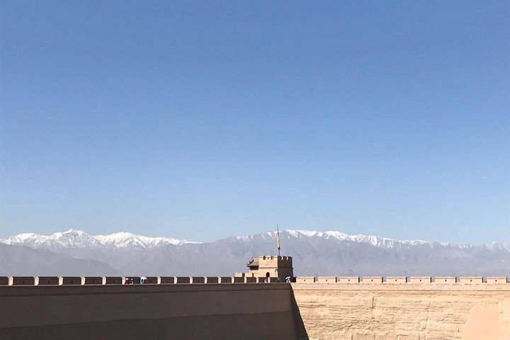 Private Jiayuguan Day Tour to Jiayuguan Fort, Overhanging Great Wall and More