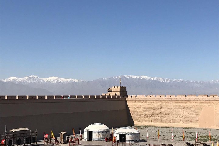 Private Jiayuguan Day Tour to Jiayuguan Fort, Overhanging Great Wall and More